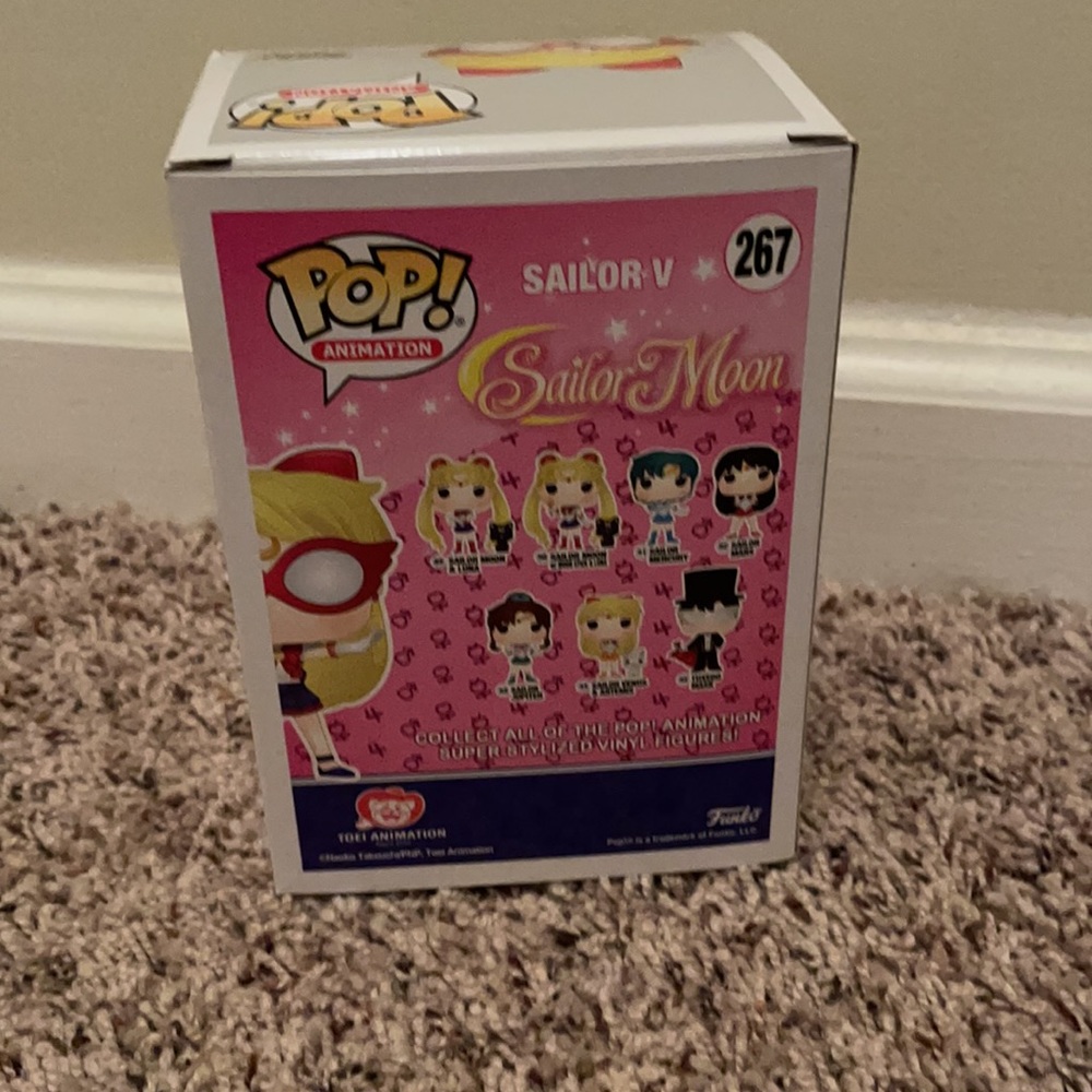 Sailor V - Picture 4 of 6